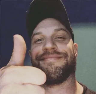 👍 ce62941a Mann, Daumen hoch, Porträt, Lächeln, Hut, Bart, Person whatsapp sticker