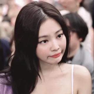 ➖ aebeae68 женщина, брюнетка, портрет, человек, лицо, красота telegram sticker