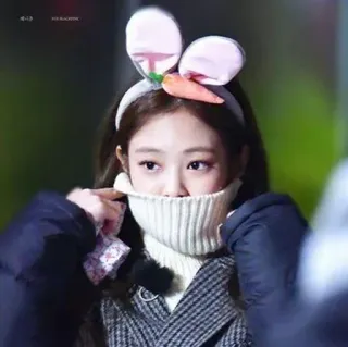 ➖ b8b5e399 FOR BLACKPINK человек, заячьи уши, ободок, blackpink, женщина telegram sticker