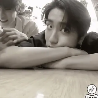 🔪 468f364d TALKER personen, schwarz-weiß, porträt whatsapp sticker