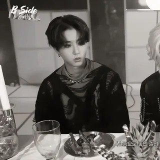 🔪 dd8d2d1f B Side kpop, b-seite, stray kids, han jisung whatsapp sticker