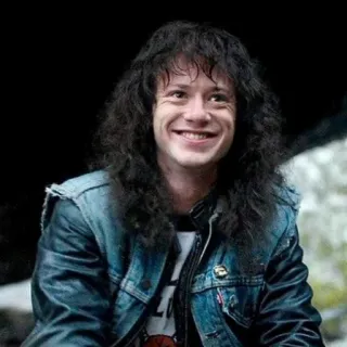 😁 db63ab83 Eddie Munson Stranger Things Eddie Munson, Stranger Things, smiling, portrait, 80s, Dungeons & Dragons telegram sticker