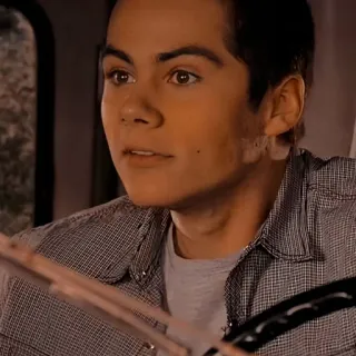 🦊 33804e18 Dylan O'Brien actor, celebridad, retrato, Teen Wolf telegram sticker