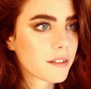 🦋 39c4e4c7 Frau, Porträt, Person, Frau, Gesicht telegram sticker