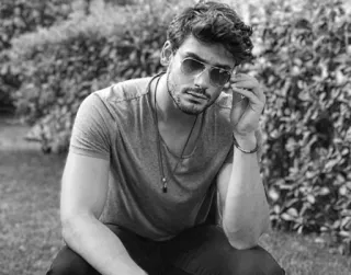 ▪️ 92675a89 Mann, Sonnenbrille, Porträt, Model, Schauspieler, Männlich, Person telegram sticker