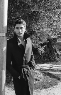 ▪️ f488161b mann, mantel, porträt, monochrom, model, schwarzweiss telegram sticker