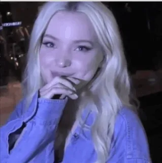 🌈 8907635b femme, blonde, célébrité, portrait, actrice telegram sticker