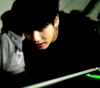 🕸 2e252c8f telegram sticker