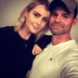 ⚜ c2b75571 whatsapp sticker