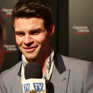 ⚜ e0a60791 whatsapp sticker