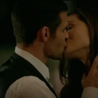 ⚜ ef39f095 Kuss, Liebe, Romantik, Paar, Zuneigung whatsapp sticker