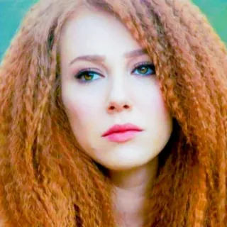 ☹️ 4cf0e3d4 mulher, retrato, cabelo ruivo, rosto, beleza, penteado whatsapp sticker