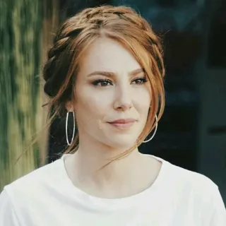 😕 e97cae88 mulher, retrato, ruiva, pessoa, feminino, garota, atriz, modelo whatsapp sticker