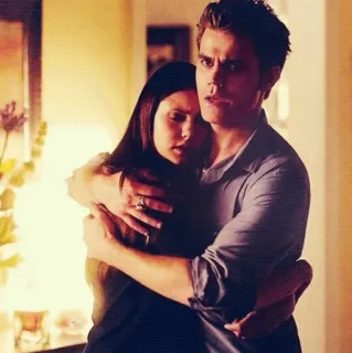 🥀 170897b6 Stefan Salvatore The Vampire Diaries Stefan, Salvatore, Elena, Gilbert, abbraccio, vampiro, amore, coppia telegram sticker