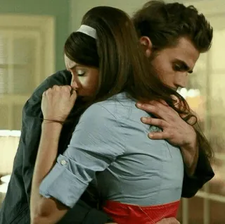 🥀 790eab34 coppia, abbraccio, emozioni, amore, relazione telegram sticker