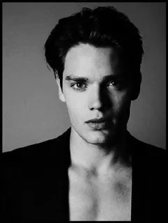 ✖️ 5290c1ad portret, man, model, zwart-wit, gezicht, persoon whatsapp sticker