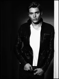 ✖️ ad92d62a man, leren jas, portret, model, mannelijk, zwart wit whatsapp sticker