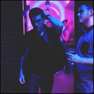 ™️ 403d00f1 feest, nachtclub, mannen, binnen, mensen telegram sticker