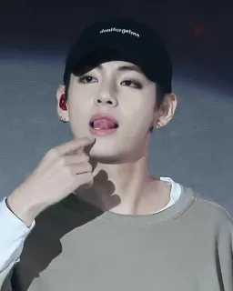 😝 2c6b1be9 dontforgetme человек, мужчина, портрет, шляпа, корейский, певец whatsapp sticker