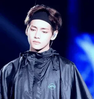 😔 c4ab24f2 V V, BTS, K-pop, Корейская поп-музыка, Певец, Артист, Музыка, Знаменитость whatsapp sticker