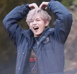 😄 da4cac83 человек, сердце, выражение, куртка, веселый whatsapp sticker