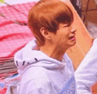 😰 dd105ceb 당신을 만나다 человек, плачет, грустный, эмоциональный, корейский, мужчина, расстроенный whatsapp sticker