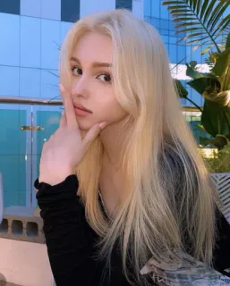 ❤️ 1c651fa9 vrouw, blond, schoonheid, portret, persoon, lang haar telegram sticker