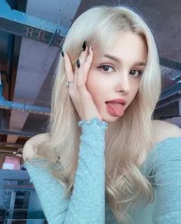 😛 3e683d3c vrouw, blond, portret, meisje, gezicht, tong telegram sticker