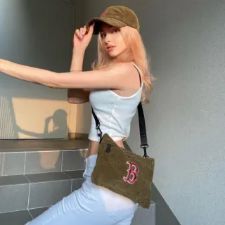 Elina #2 @LegendaryKeys telegram stickers