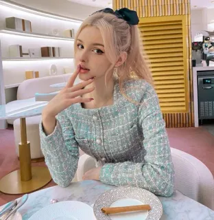 💞 9c5372ba vrouw, portret, meisje, blond, stijl, mode telegram sticker