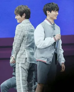 😅 1e2ee719 telegram sticker