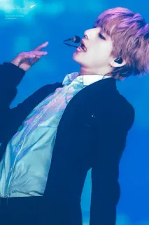 💦 214c292e Mann, Sänger, Auftritt, Mikrofon, Künstler, Interpret telegram sticker