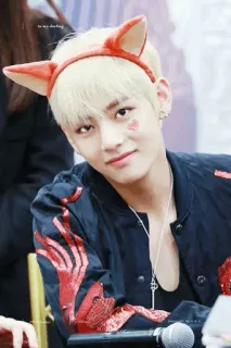 😏 962f7739 V to my darling kpop, idol, süß, sänger, fan, unterhaltung telegram sticker