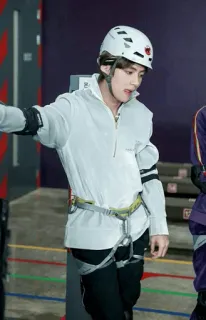 😜 b893707e Person, Helm, Klettern, Sicherheit, Gurtzeug telegram sticker