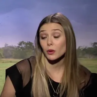 🌻 499e9508 Elizabeth Olsen 女演员, 名人, 肖像, 女人, 美丽, 金发, 头发 telegram sticker