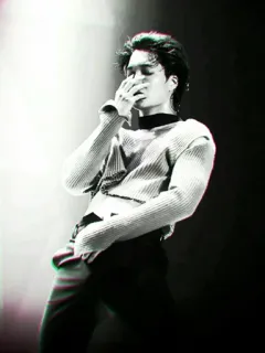 ➿ 03503f51 ผู้ชาย, แฟชั่น, สไตล์, นายแบบ, ภาพเหมือน, ท่าโพส telegram sticker