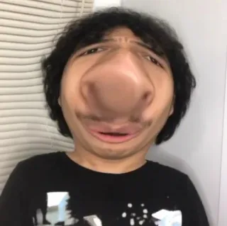 😬 f29b32ea смешной, мем, искаженное лицо, портрет, глупый telegram sticker