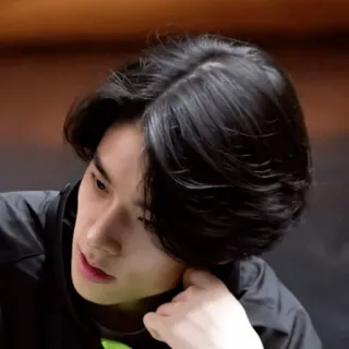 🤔 56174d78 telegram sticker