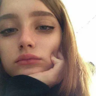 🍭 1f7430e9 ผู้หญิง, ภาพเหมือน, เด็กผู้หญิง, ใบหน้า, ความงาม, คน telegram sticker