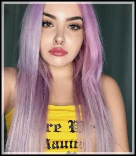 🌿 bcea2fad 女人, 紫色头发, 女孩, 化妆, 美丽 telegram sticker