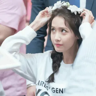 🕊 800223c2 GIRLS' GEN meisje, vrouw, bloemen, mooi, Koreaans, zangeres, Girls Generation telegram sticker