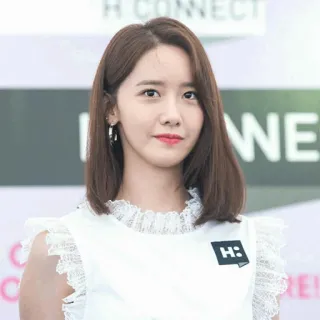 🕊 16711223 phụ nữ, chân dung, Hàn Quốc, người nổi tiếng, vẻ đẹp, thời trang, kiểu tóc telegram sticker