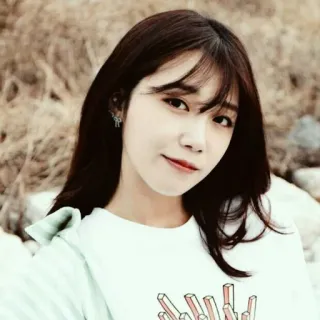 🐚 161cc126 woman, portrait, girl, asian, casual, indoors, person, cute whatsapp sticker