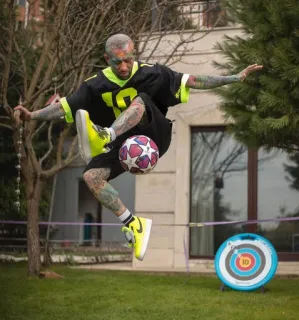 ⚽️ eea266f8 calcio, calcio, sport, uomo, palla, atleta, giocoleria telegram sticker