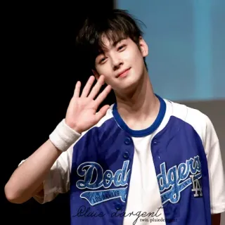 👋 c9d52d4c blue d'argent kpop, koreanisch, idol, sänger, schauspieler, cha eun-woo, astro, dodgers, baseball telegram sticker