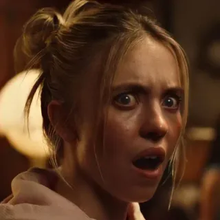 😐 7882d501 Cassie Howard Euphoria Cassie Howard, Euphoria, Sydney Sweeney, HBO, Drama, Television, Worried, Frightened whatsapp sticker