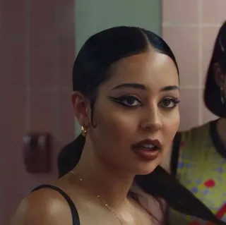 😐 7f28ccfb woman, beauty, makeup, portrait, person whatsapp sticker