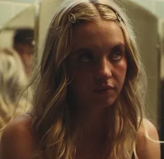 😐 cbee8944 woman, blonde hair, portrait, eyes, jewelry, face whatsapp sticker