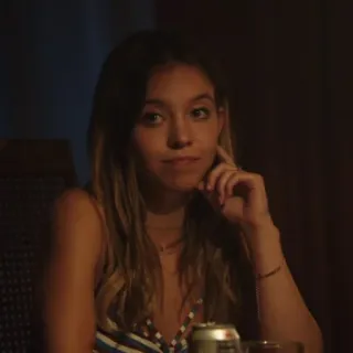 🧬 34d7d300 사람, 여자, 인물사진, 금발, 소녀 telegram sticker