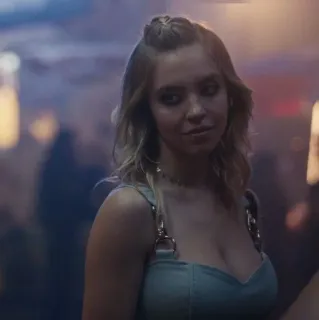 🧬 248aa6bd Cassie Howard Euphoria キャシー・ハワード, ユーフォリア, シドニー・スウィーニー, HBO, ポートレート, 女性 telegram sticker